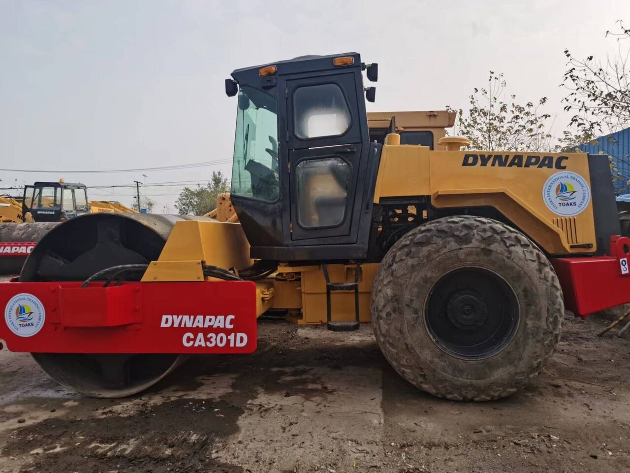 Dynapac CA251D - Ceļu veltnis: foto 2 Dynapac CA251D - Ceļu veltnis: foto 2
