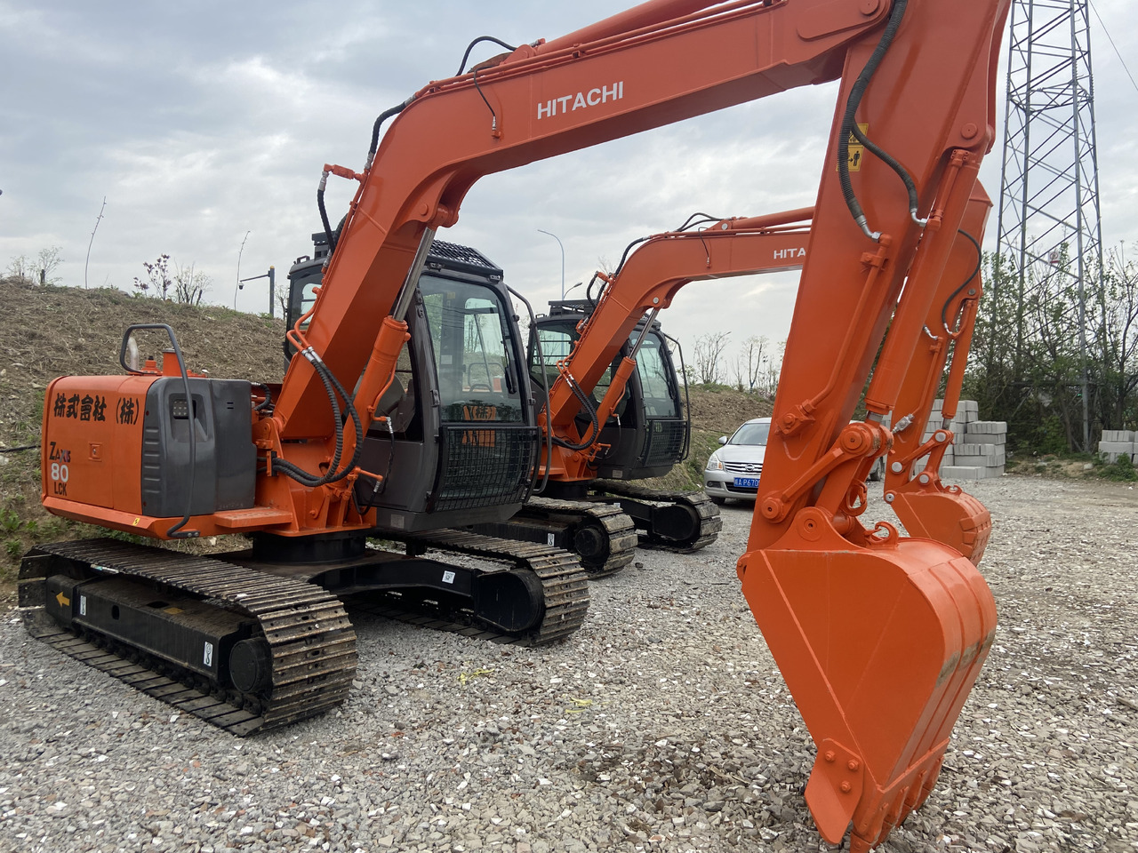HITACHI ZX80 - Mini-ekskavators: foto 3 HITACHI ZX80 - Mini-ekskavators: foto 3
