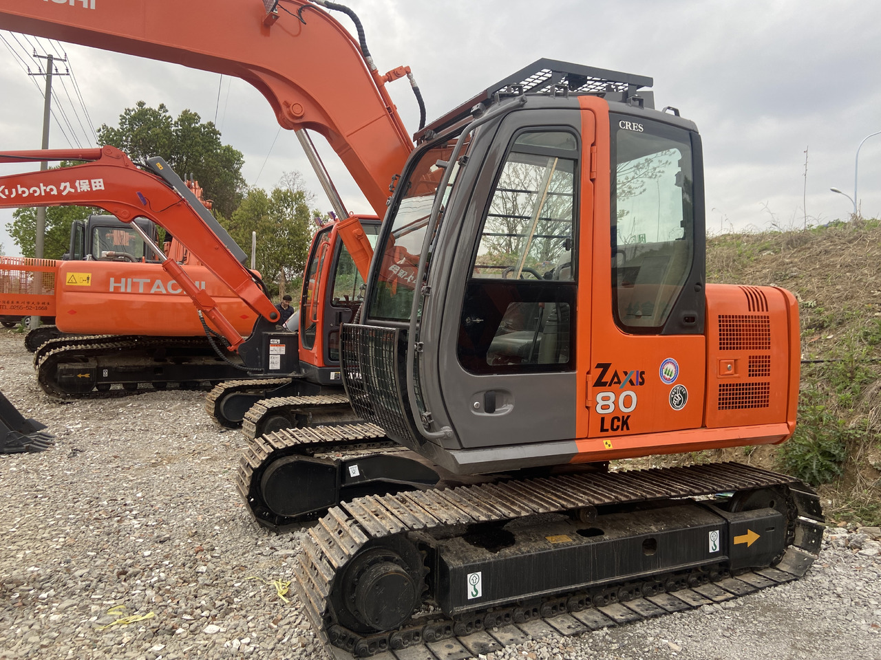 HITACHI ZX80 - Mini-ekskavators: foto 1 HITACHI ZX80 - Mini-ekskavators: foto 1