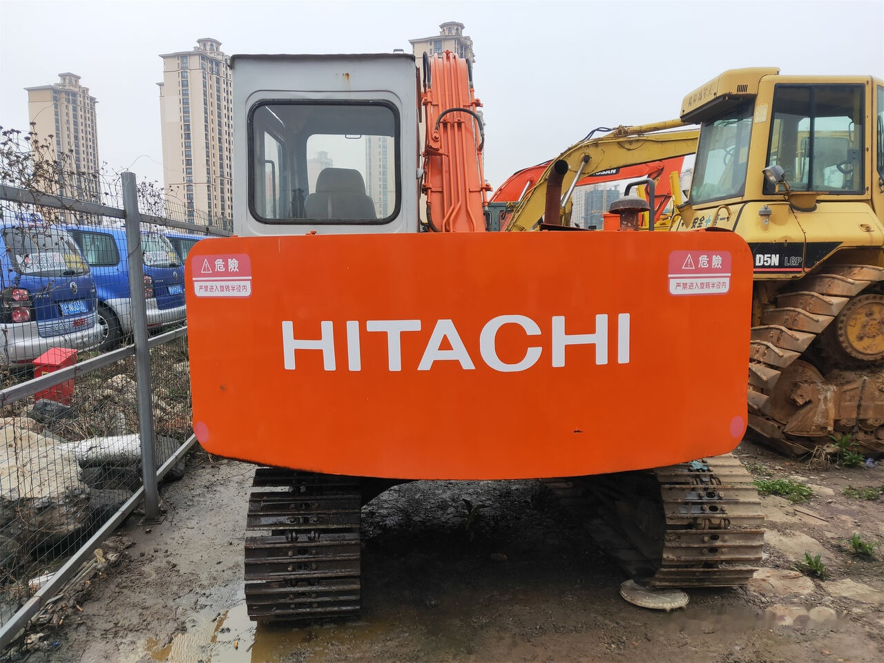 Hitachi EX60 - Kāpurķēžu ekskavators: foto 3 Hitachi EX60 - Kāpurķēžu ekskavators: foto 3