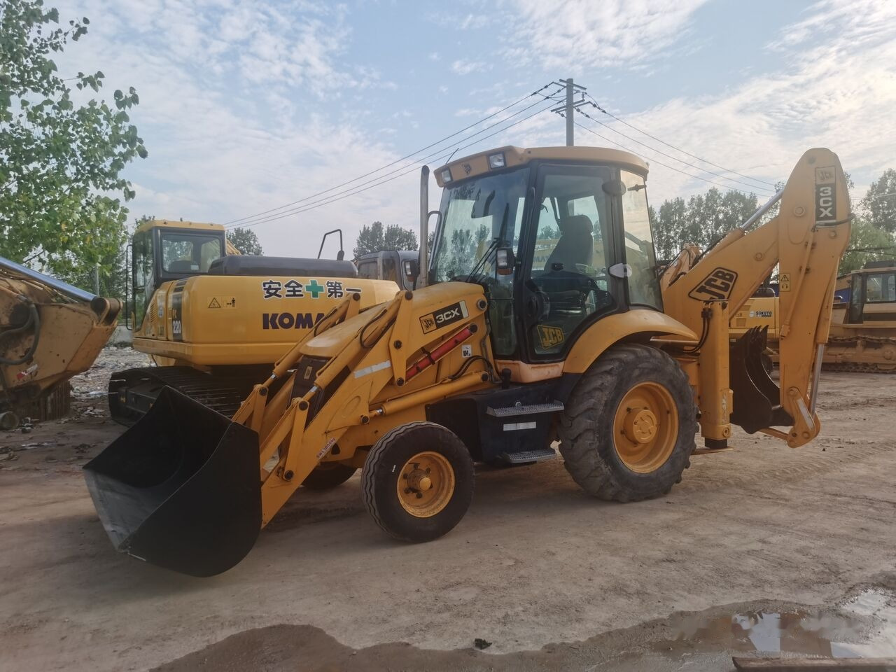 JCB 3CX - Ekskavators-iekrāvējs: foto 2 JCB 3CX - Ekskavators-iekrāvējs: foto 2