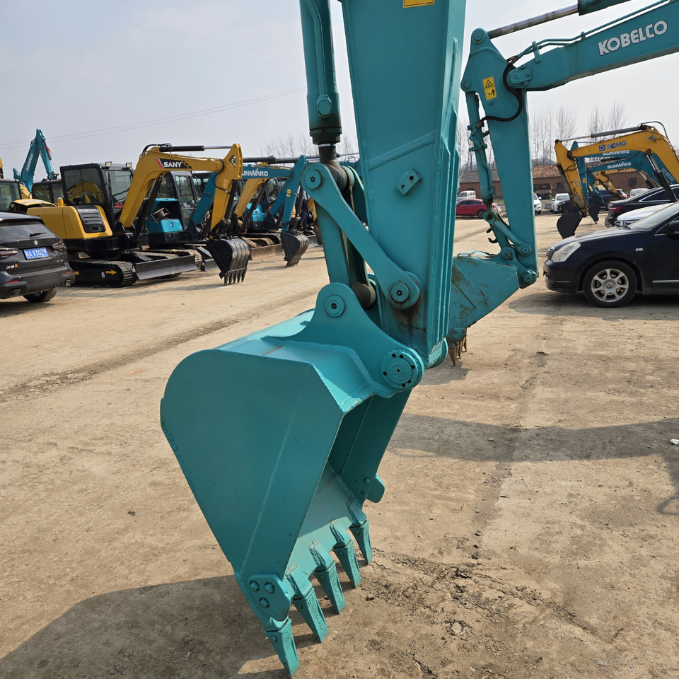 Mini-ekskavators KOBELCO SK75: foto 9 Mini-ekskavators KOBELCO SK75: foto 9