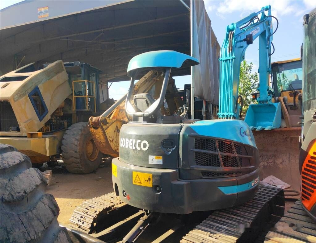Kobelco SK50SR-3 - Mini-ekskavators: foto 1 Kobelco SK50SR-3 - Mini-ekskavators: foto 1