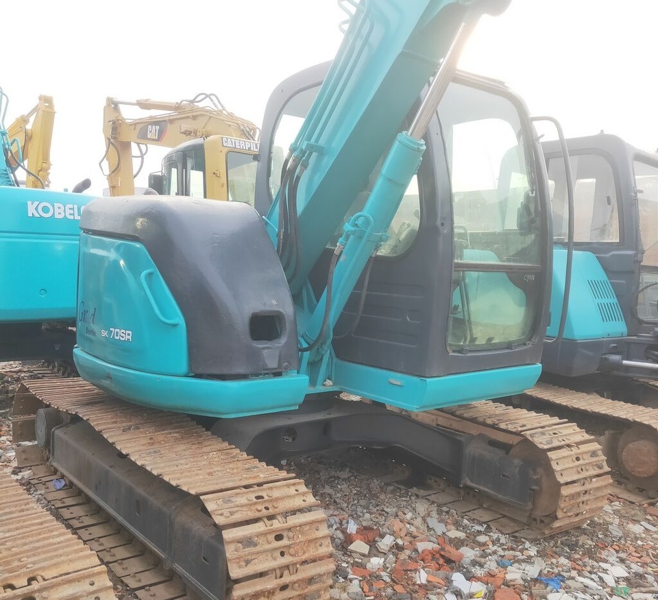 Kobelco SK70SR - Mini-ekskavators: foto 2 Kobelco SK70SR - Mini-ekskavators: foto 2