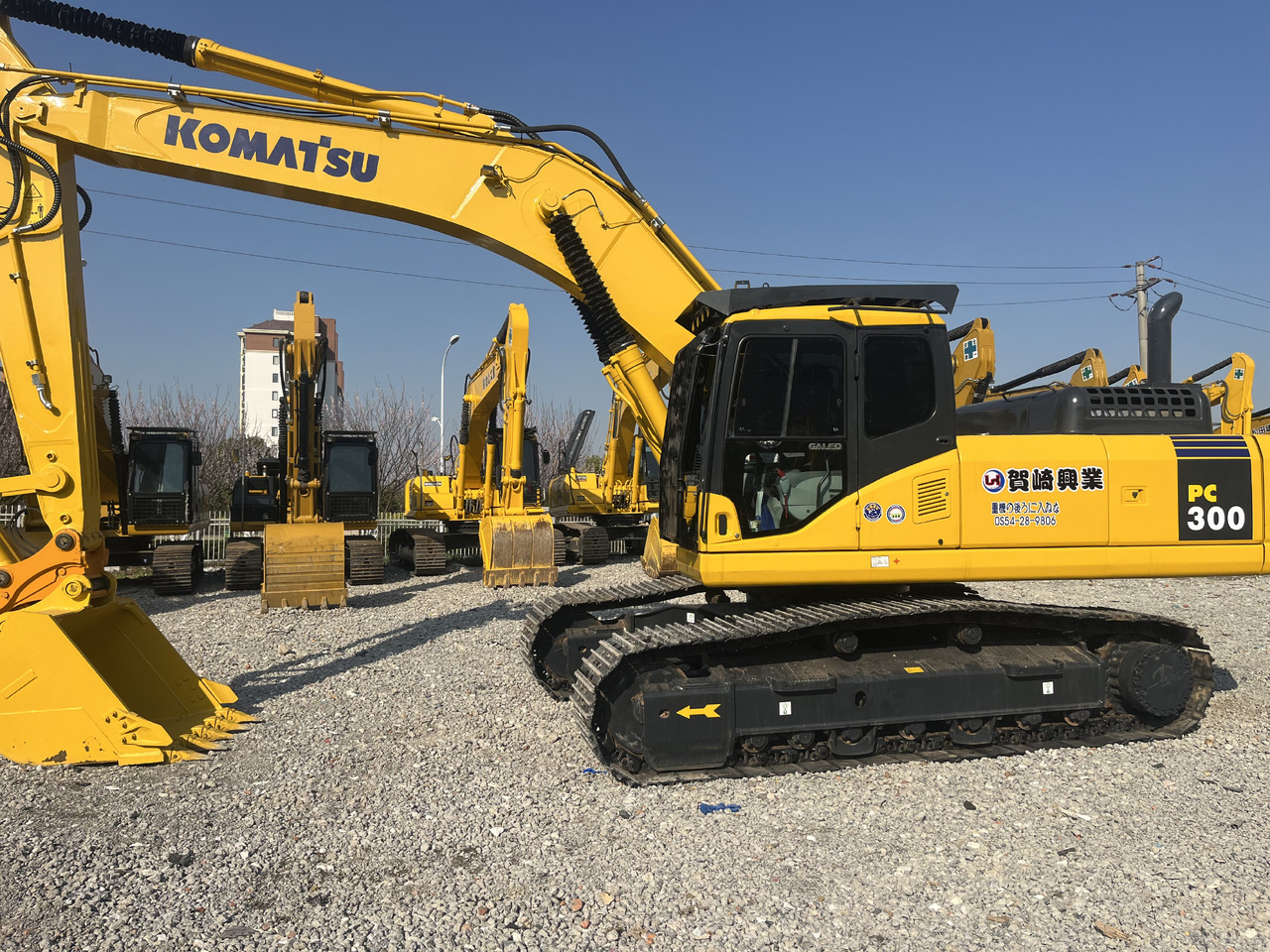 Komatsu PC300 - Kāpurķēžu ekskavators: foto 5 Komatsu PC300 - Kāpurķēžu ekskavators: foto 5