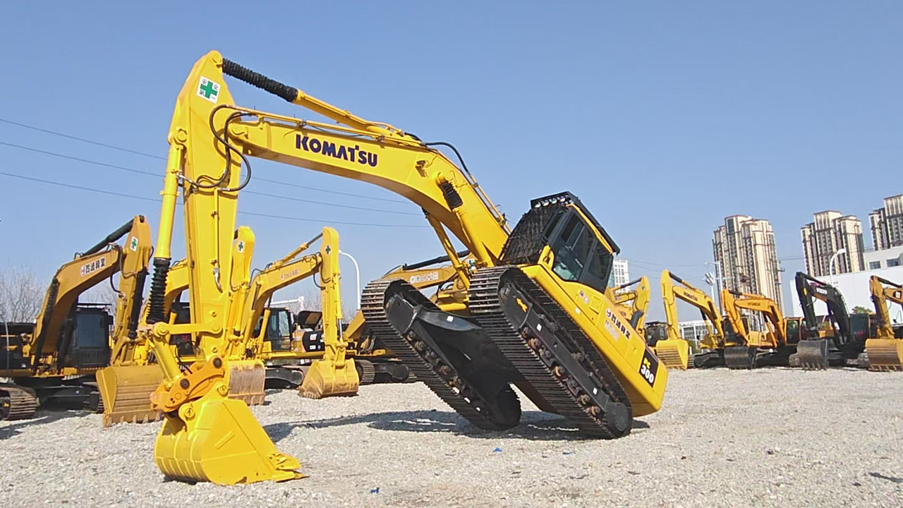Komatsu PC300 - Kāpurķēžu ekskavators: foto 2 Komatsu PC300 - Kāpurķēžu ekskavators: foto 2