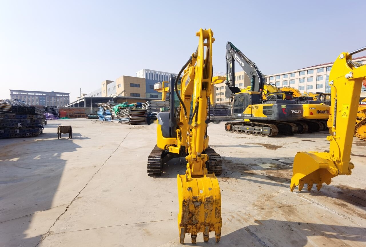 Komatsu PC35MR - Mini-ekskavators: foto 3 Komatsu PC35MR - Mini-ekskavators: foto 3