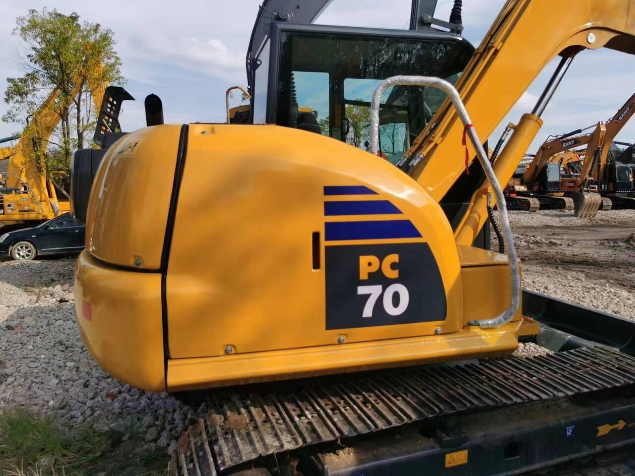 Komatsu PC70-8 - Kāpurķēžu ekskavators: foto 2 Komatsu PC70-8 - Kāpurķēžu ekskavators: foto 2