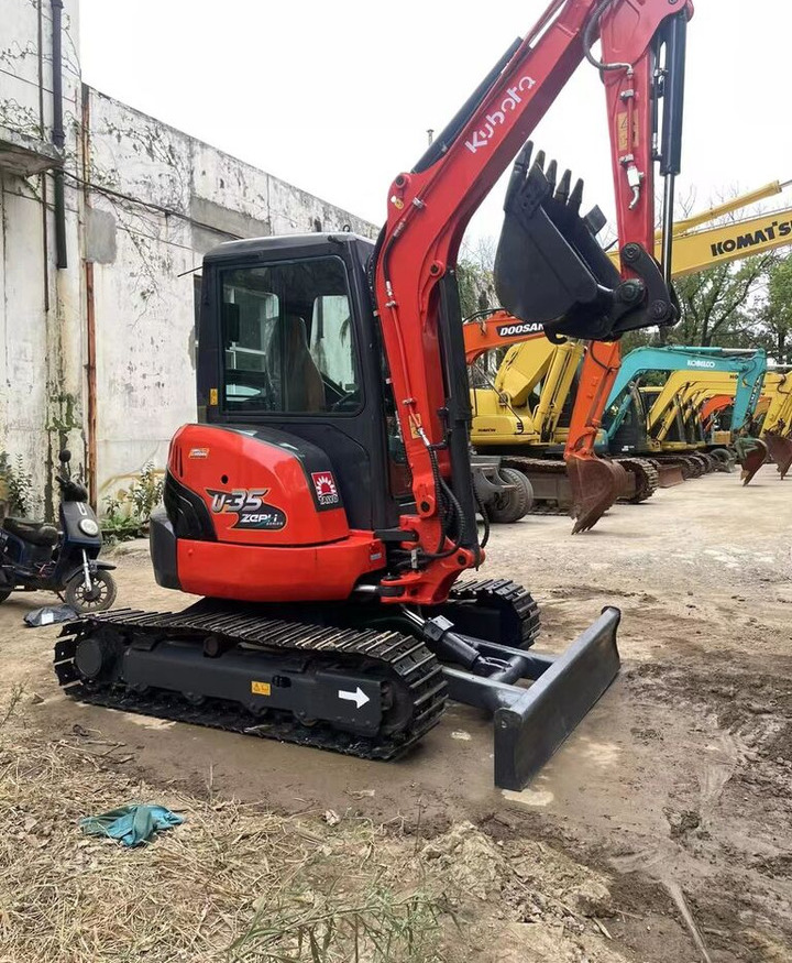 Kubota U35 - Kāpurķēžu ekskavators: foto 2 Kubota U35 - Kāpurķēžu ekskavators: foto 2