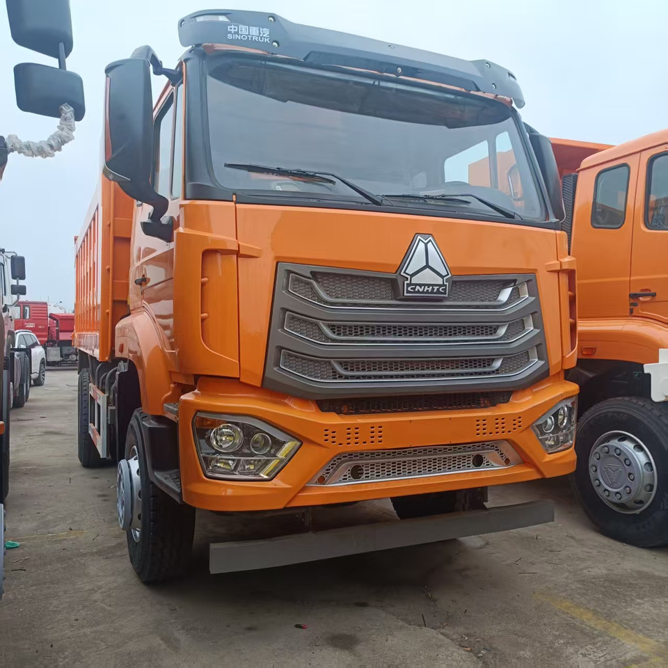 Sinotruk HOHAN 6*4 Dump truck - Kravas automašīna pašizgāzējs: foto 1 Sinotruk HOHAN 6*4 Dump truck - Kravas automašīna pašizgāzējs: foto 1