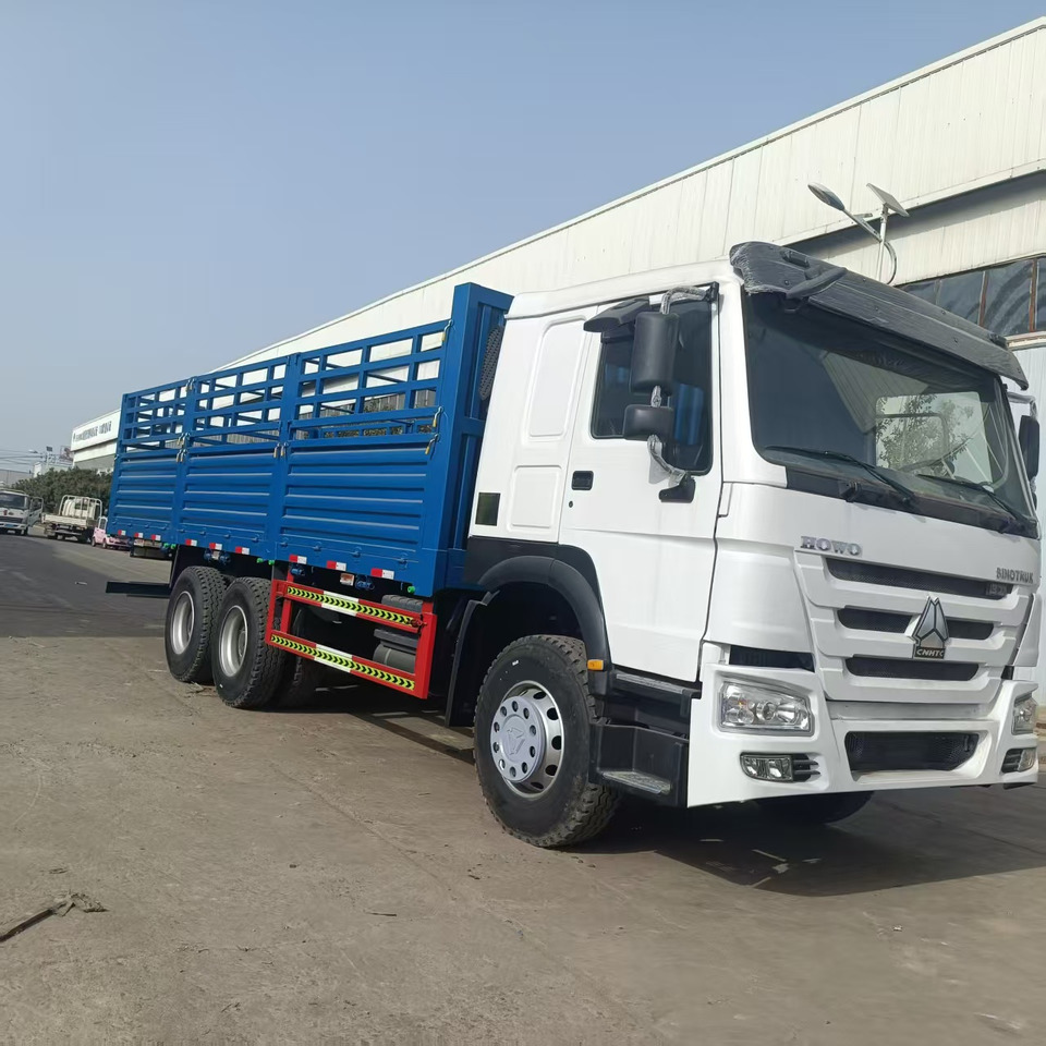 Sinotruk HOWO 371 6*4 Fence truck - Bortu kravas automašīna/ Platforma: foto 3 Sinotruk HOWO 371 6*4 Fence truck - Bortu kravas automašīna/ Platforma: foto 3