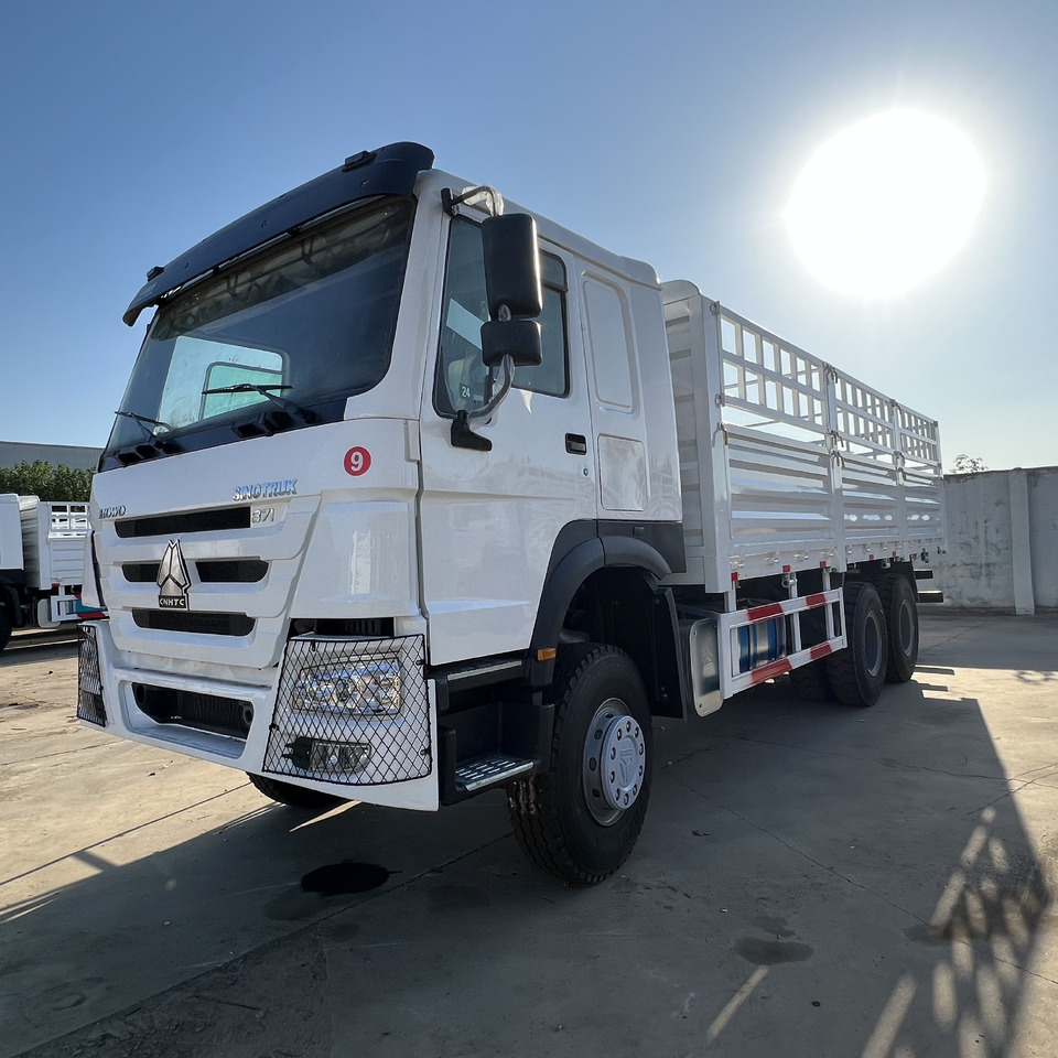 Sinotruk HOWO 371 6*4 Fence truck - Bortu kravas automašīna/ Platforma: foto 1 Sinotruk HOWO 371 6*4 Fence truck - Bortu kravas automašīna/ Platforma: foto 1
