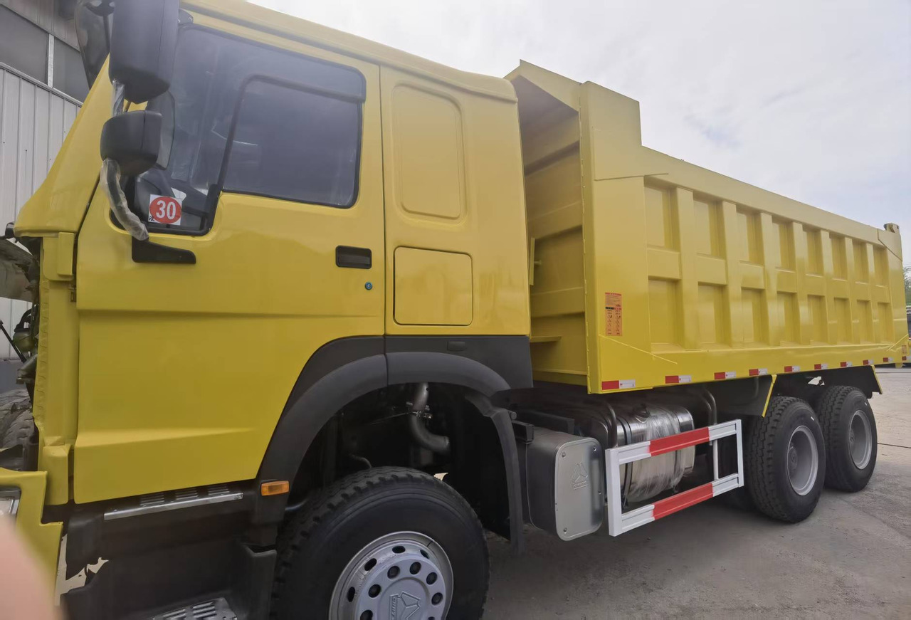 Sinotruk HOWO 371 Dump truck - Kravas automašīna pašizgāzējs: foto 4 Sinotruk HOWO 371 Dump truck - Kravas automašīna pašizgāzējs: foto 4