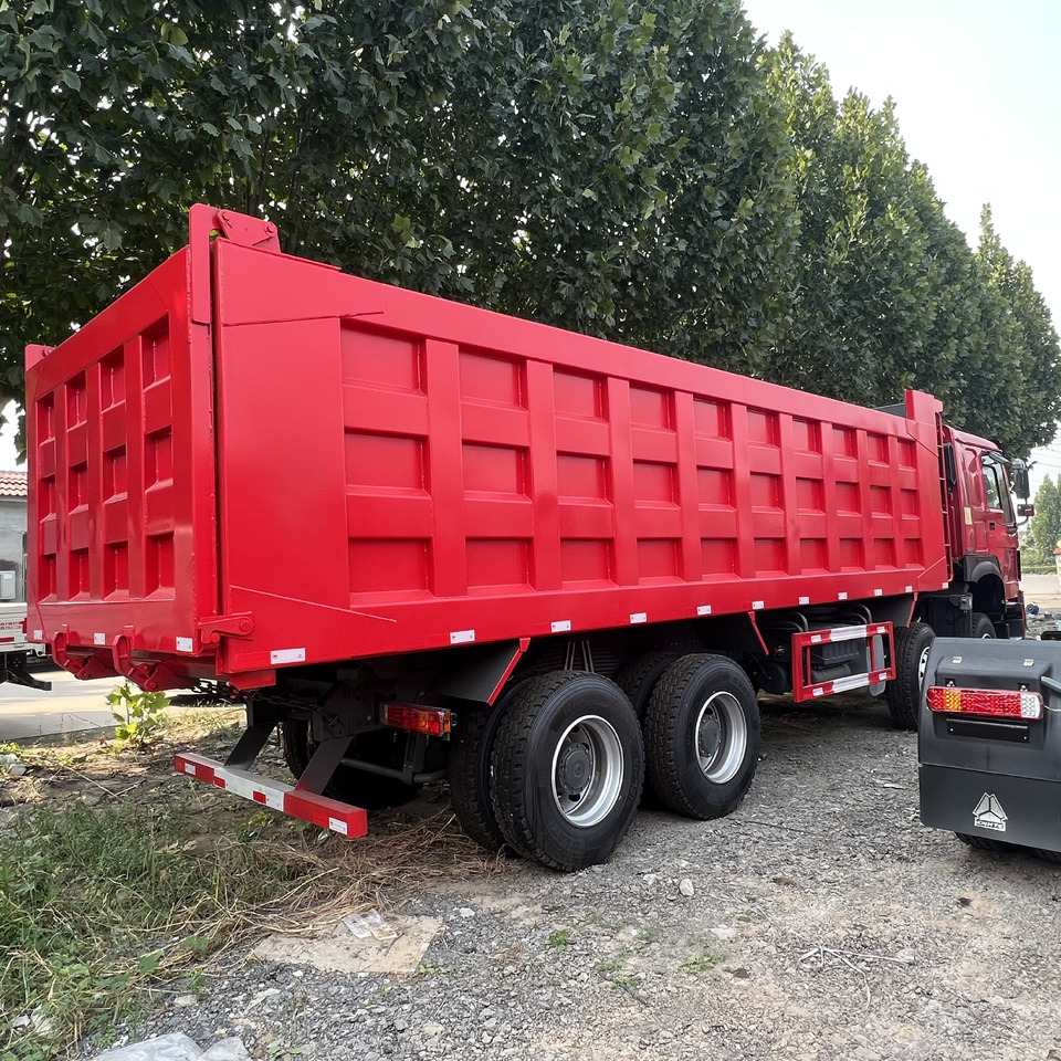 Kravas automašīna pašizgāzējs Sinotruk HOWO 420 8*4 Dump truck: foto 9