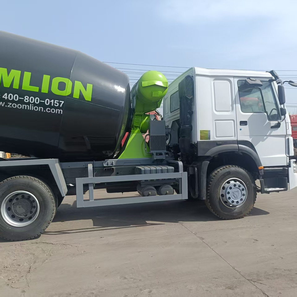 Betonvedējs Sinotruk HOWO 6*4 Concrete mixer truck: foto 8