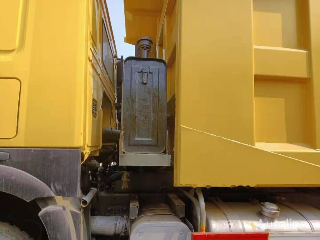 Sinotruk HOWO 6*4 Dump truck - Kravas automašīna pašizgāzējs: foto 2 Sinotruk HOWO 6*4 Dump truck - Kravas automašīna pašizgāzējs: foto 2