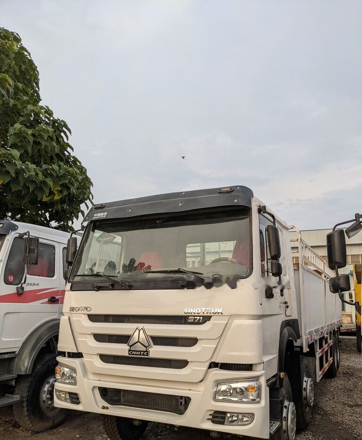 Sinotruk HOWO 8*4 Fence Truck - Bortu kravas automašīna/ Platforma: foto 2 Sinotruk HOWO 8*4 Fence Truck - Bortu kravas automašīna/ Platforma: foto 2