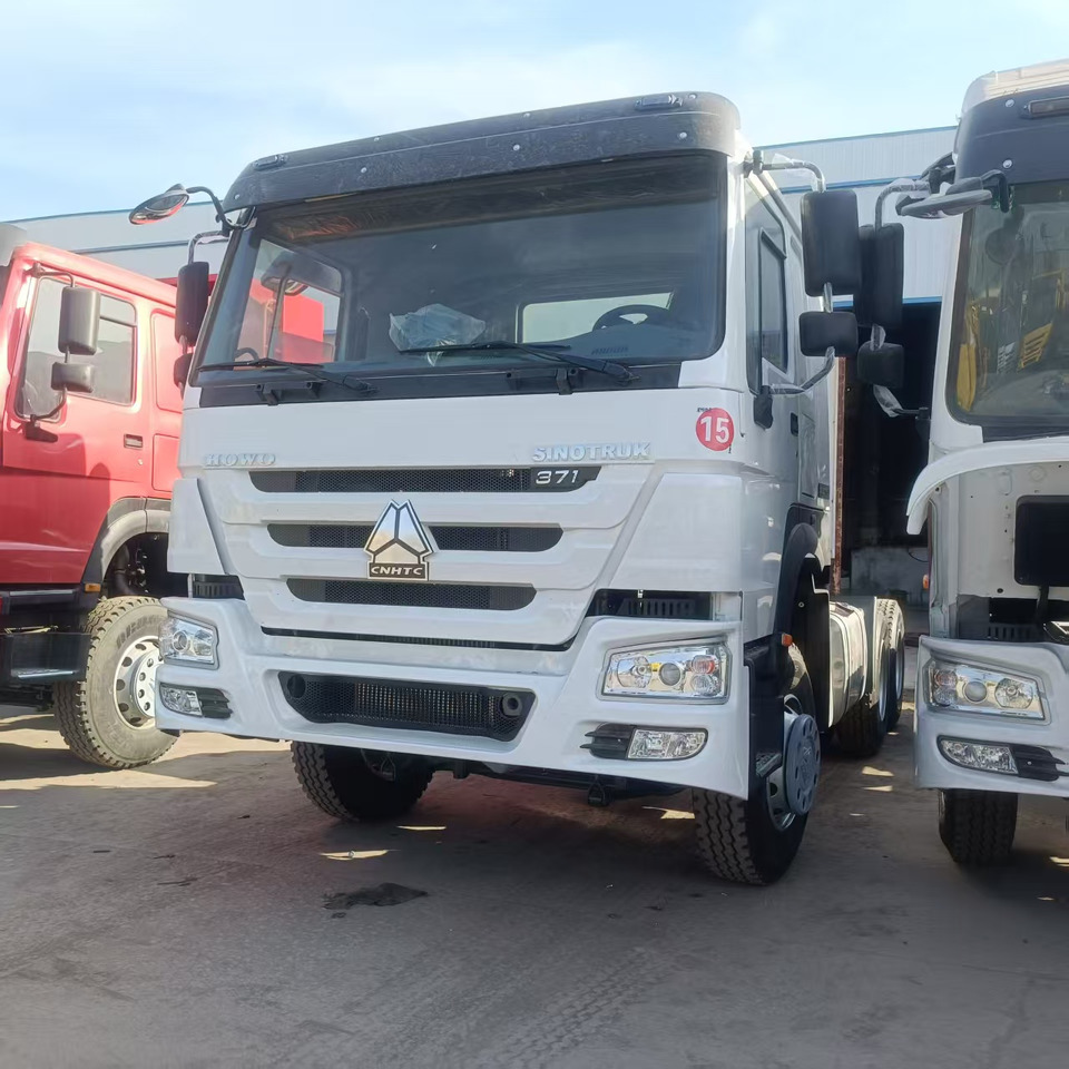 Sinotruk HOWO 371 6*4 Tractor - Vilcējs: foto 2 Sinotruk HOWO 371 6*4 Tractor - Vilcējs: foto 2