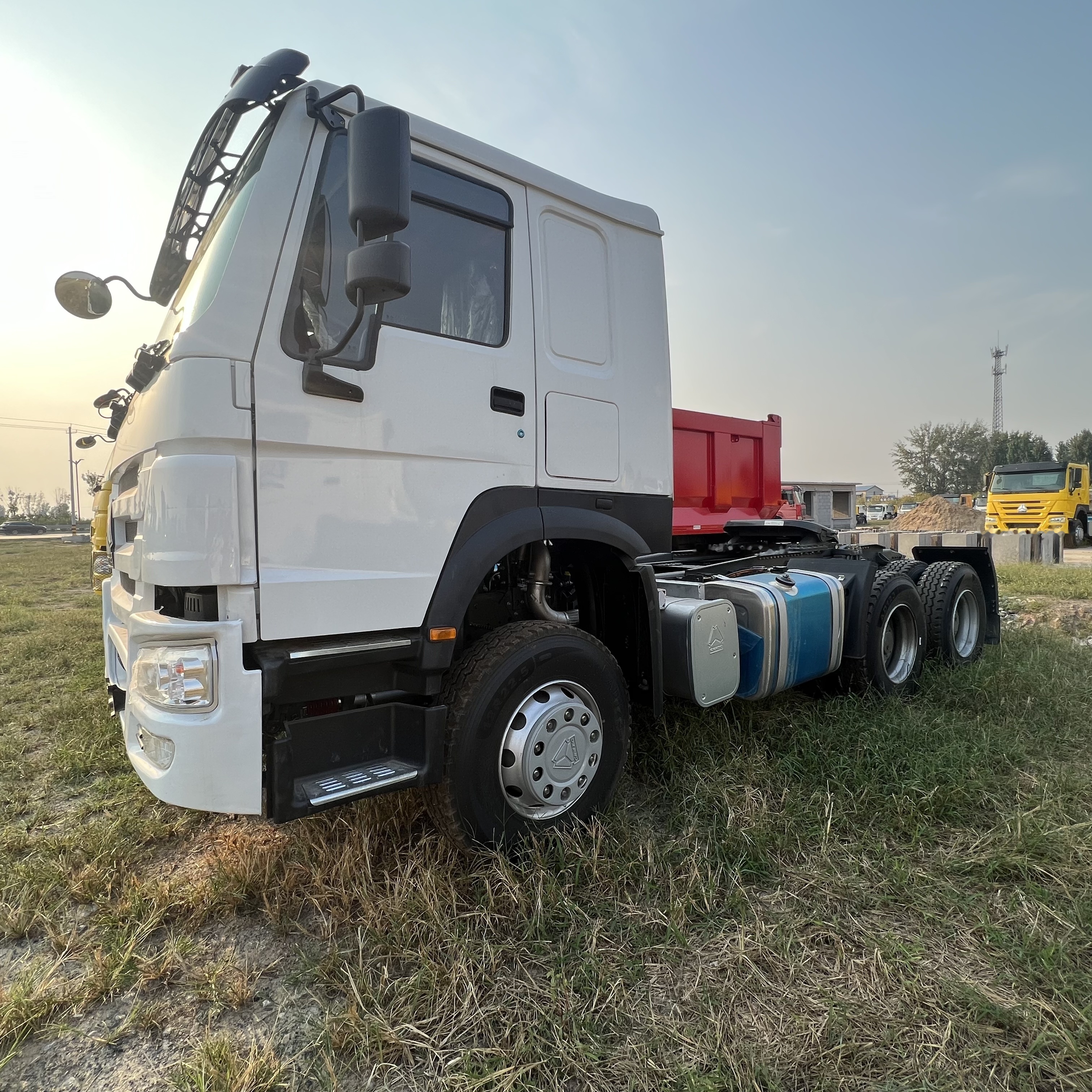 Sinotruk HOWO 371 Tractor - Vilcējs: foto 5 Sinotruk HOWO 371 Tractor - Vilcējs: foto 5