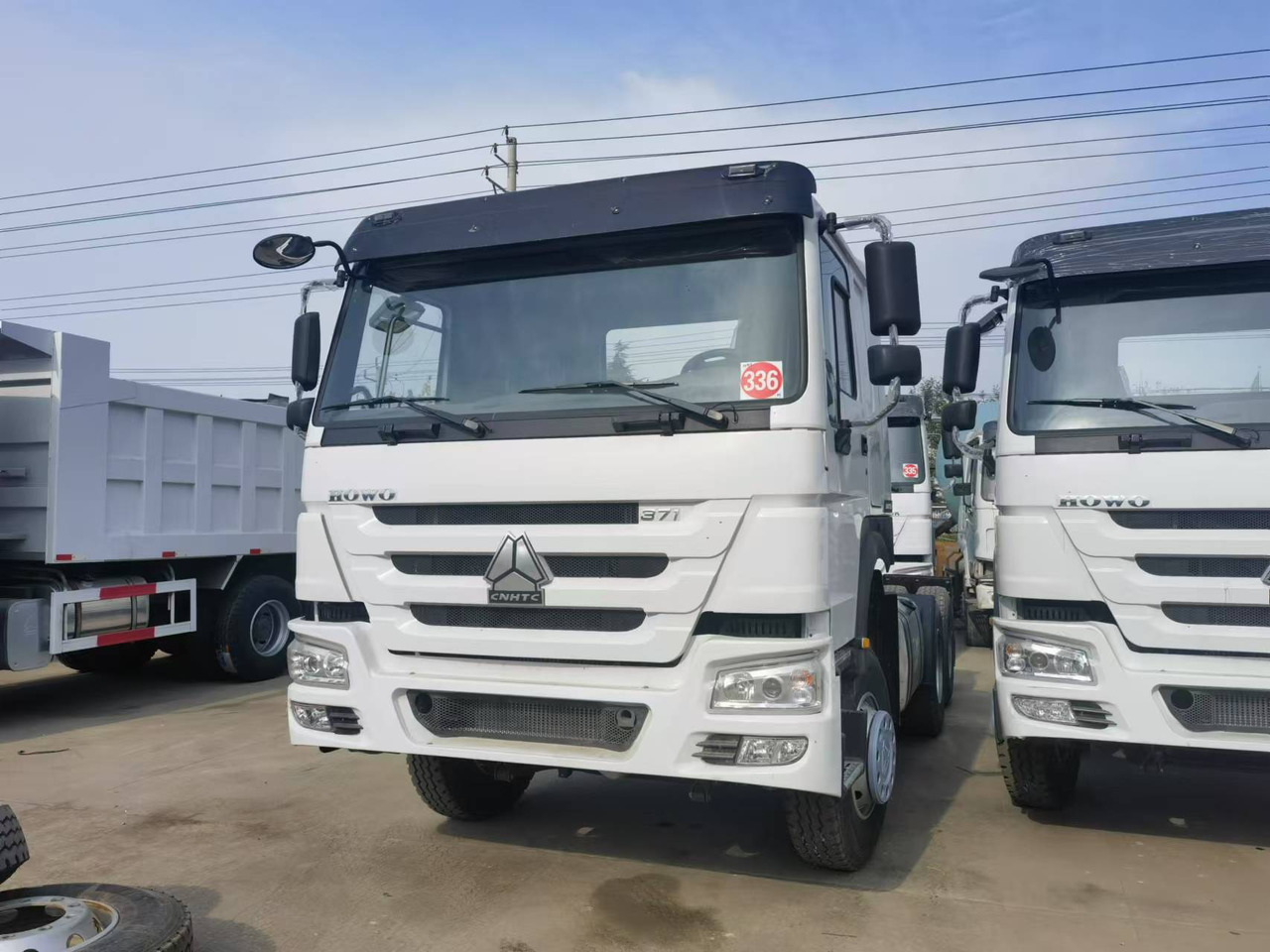 Sinotruk HOWO 371 Tractor - Vilcējs: foto 1 Sinotruk HOWO 371 Tractor - Vilcējs: foto 1