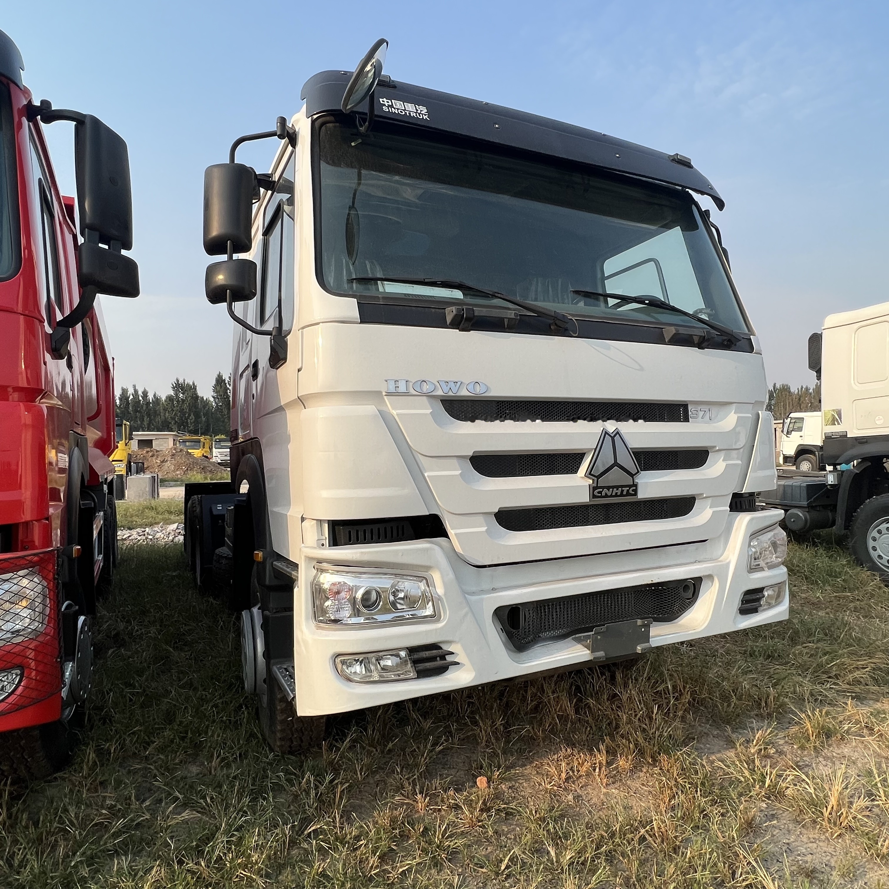 Sinotruk HOWO 371 Tractor - Vilcējs: foto 4 Sinotruk HOWO 371 Tractor - Vilcējs: foto 4