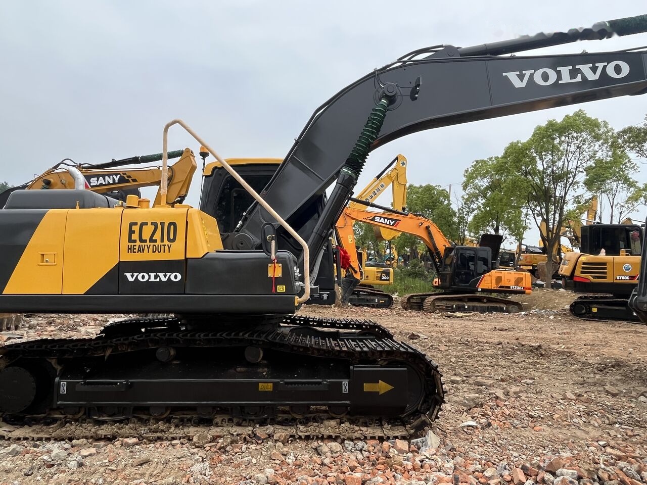 Volvo EC210 - Kāpurķēžu ekskavators: foto 2 Volvo EC210 - Kāpurķēžu ekskavators: foto 2