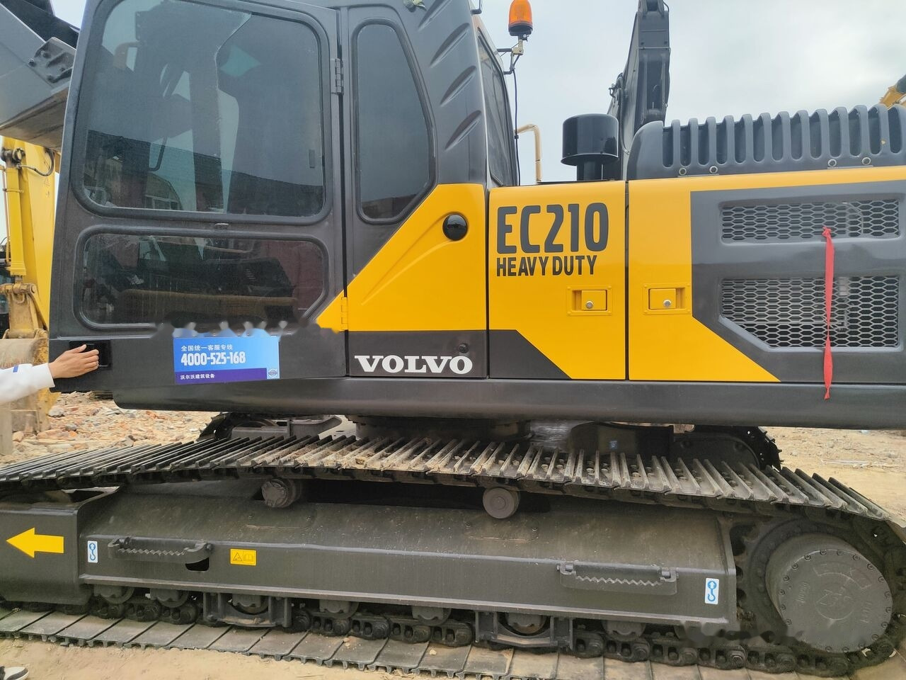 Volvo EC210 - Kāpurķēžu ekskavators: foto 2 Volvo EC210 - Kāpurķēžu ekskavators: foto 2