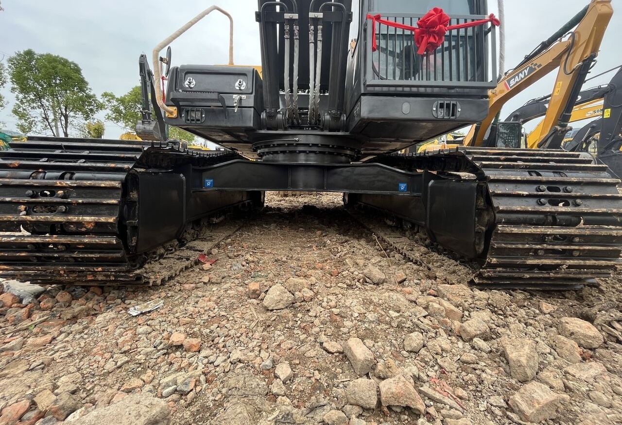 Volvo EC210 - Kāpurķēžu ekskavators: foto 5 Volvo EC210 - Kāpurķēžu ekskavators: foto 5