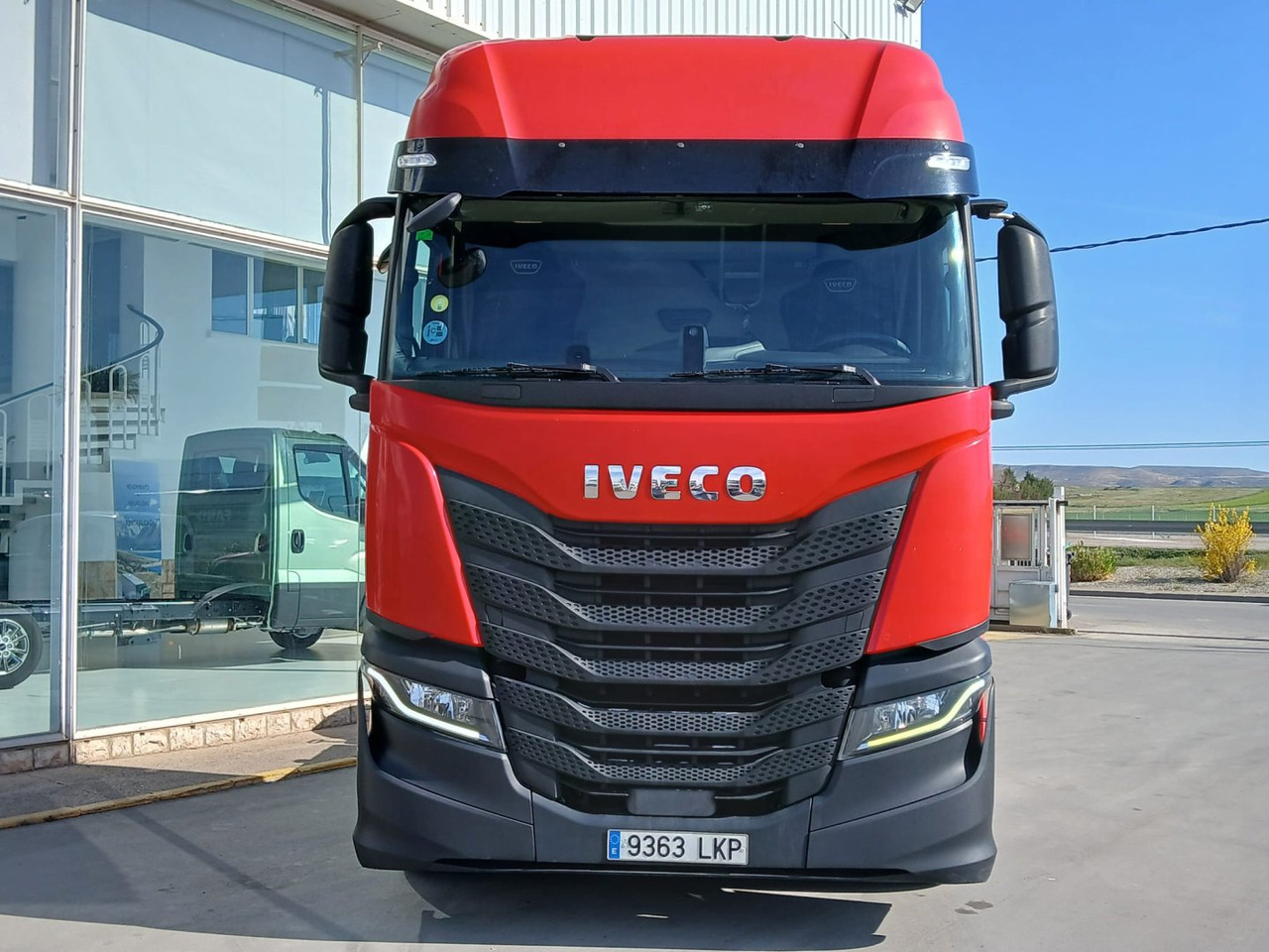 Cabeza Tractora IVECO 460 AUTOMATICO CON INTARDER - Vilcējs: foto 2 Cabeza Tractora IVECO 460 AUTOMATICO CON INTARDER - Vilcējs: foto 2