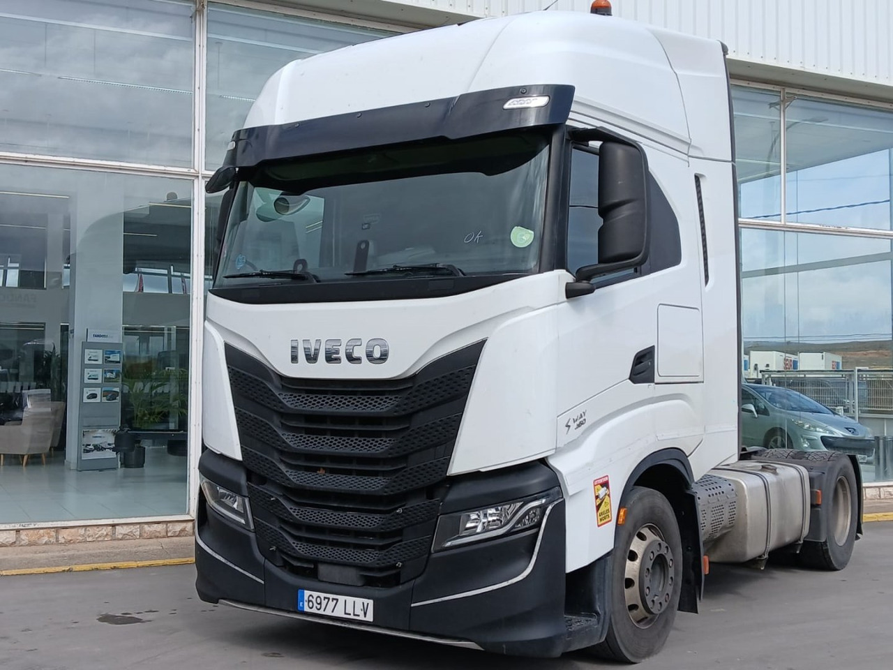 Cabeza Tractora IVECO 460 AUTOMATICO INTARDER ADR - Vilcējs: foto 1 Cabeza Tractora IVECO 460 AUTOMATICO INTARDER ADR - Vilcējs: foto 1