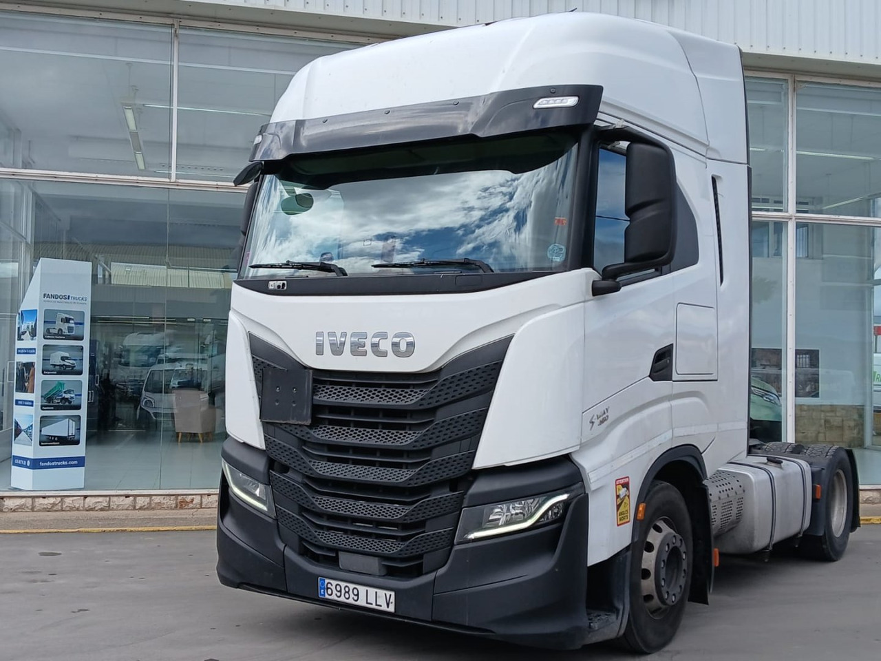 Cabeza Tractora IVECO 460 AUTOMATICO INTARDER ADR - Vilcējs: foto 1 Cabeza Tractora IVECO 460 AUTOMATICO INTARDER ADR - Vilcējs: foto 1