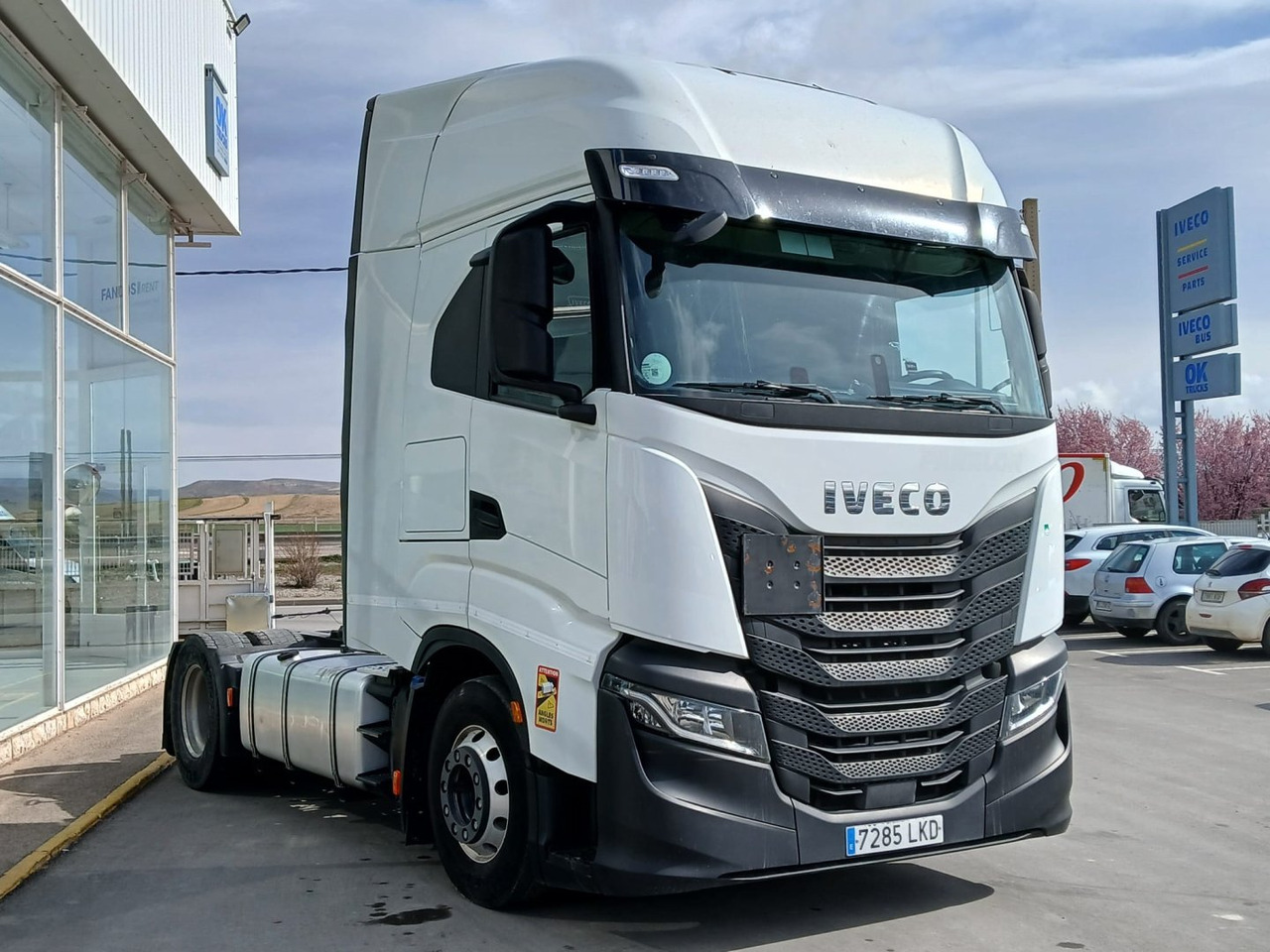 Cabeza Tractora IVECO 460 AUTOMATICO INTARDER ADR - Vilcējs: foto 3 Cabeza Tractora IVECO 460 AUTOMATICO INTARDER ADR - Vilcējs: foto 3