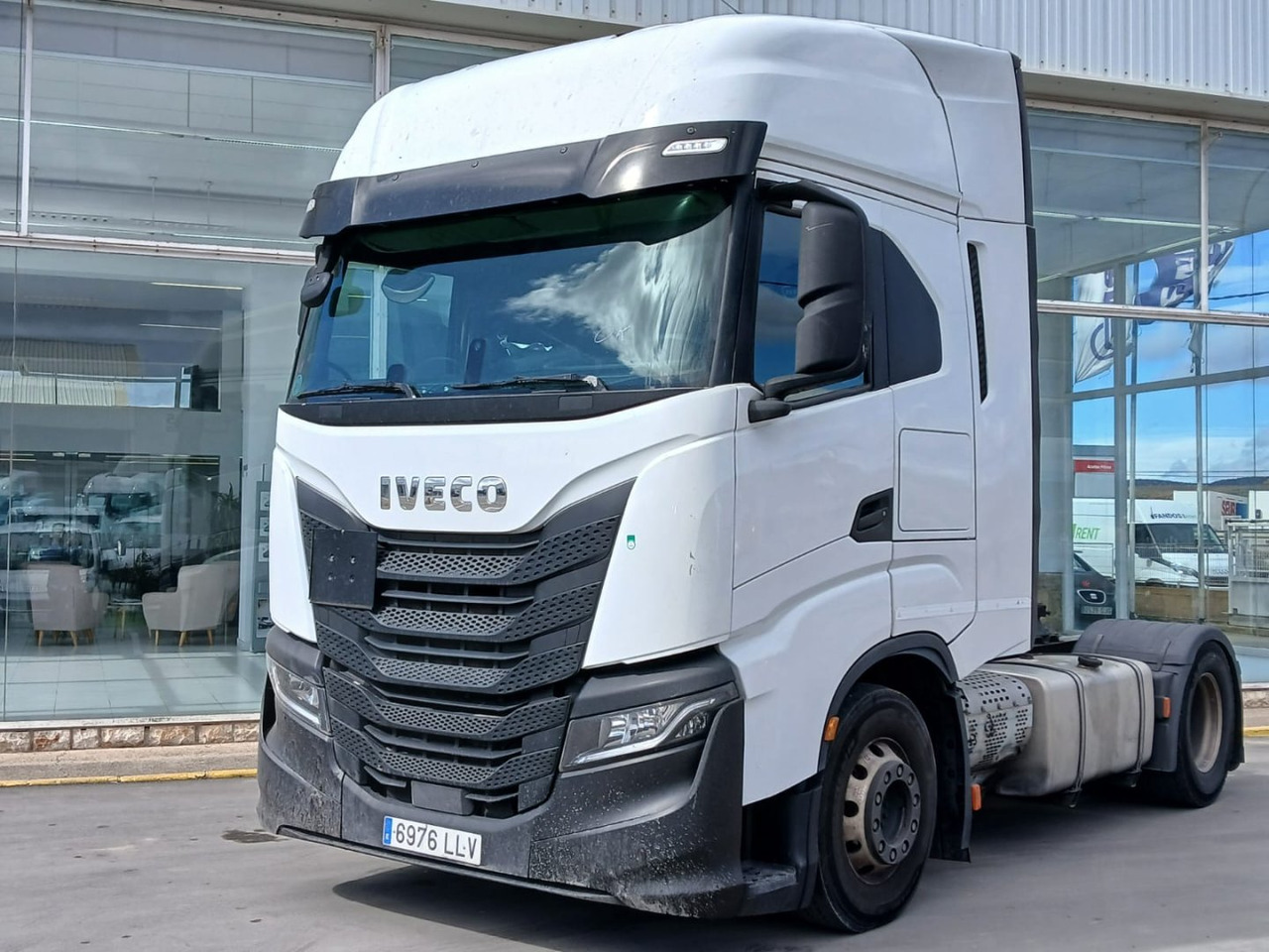 Cabeza Tractora IVECO 460 AUTOMATICO INTARDER ADR - Vilcējs: foto 1 Cabeza Tractora IVECO 460 AUTOMATICO INTARDER ADR - Vilcējs: foto 1