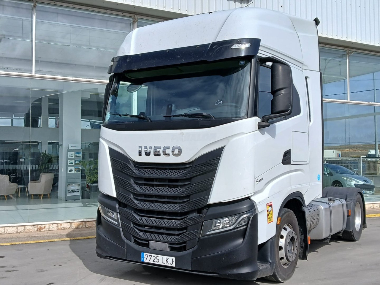 Cabeza Tractora IVECO 460 AUTOMATICO INTARDER ADR - Vilcējs: foto 1 Cabeza Tractora IVECO 460 AUTOMATICO INTARDER ADR - Vilcējs: foto 1