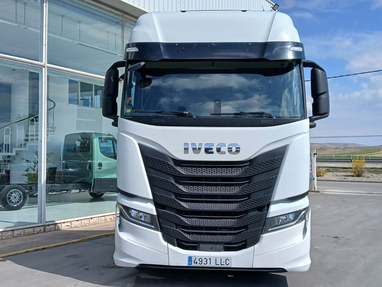 Cabeza Tractora IVECO 480 AUTOMATICO CON INTARDER - Vilcējs: foto 2 Cabeza Tractora IVECO 480 AUTOMATICO CON INTARDER - Vilcējs: foto 2