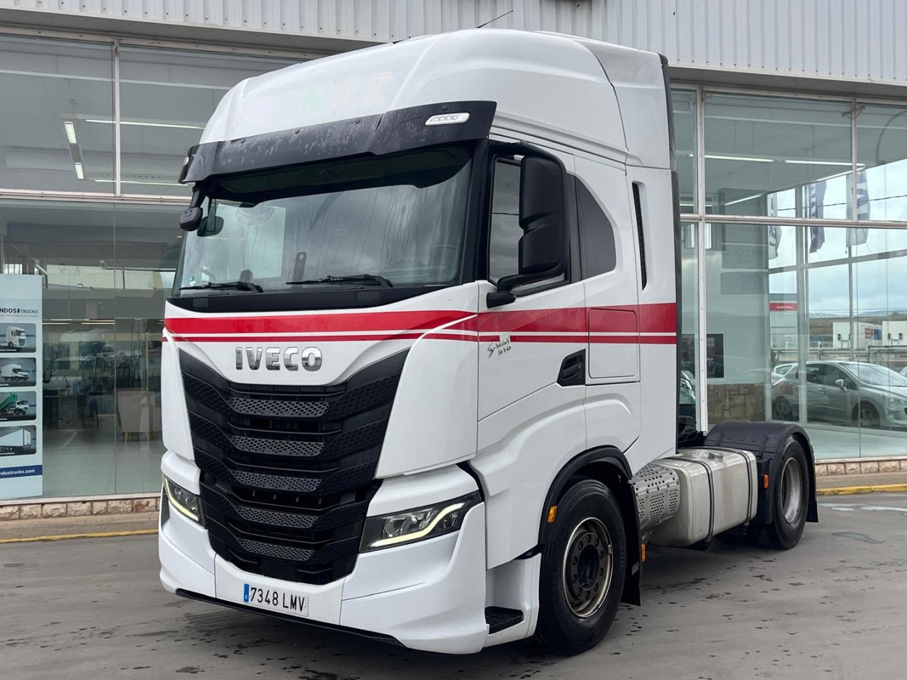 Cabeza Tractora IVECO 510 AUTOMATICO INTARDER - Vilcējs: foto 1 Cabeza Tractora IVECO 510 AUTOMATICO INTARDER - Vilcējs: foto 1