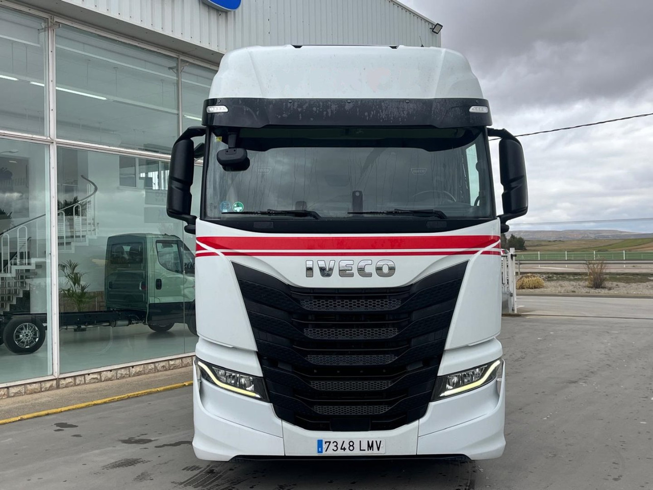 Cabeza Tractora IVECO 510 AUTOMATICO INTARDER - Vilcējs: foto 2 Cabeza Tractora IVECO 510 AUTOMATICO INTARDER - Vilcējs: foto 2