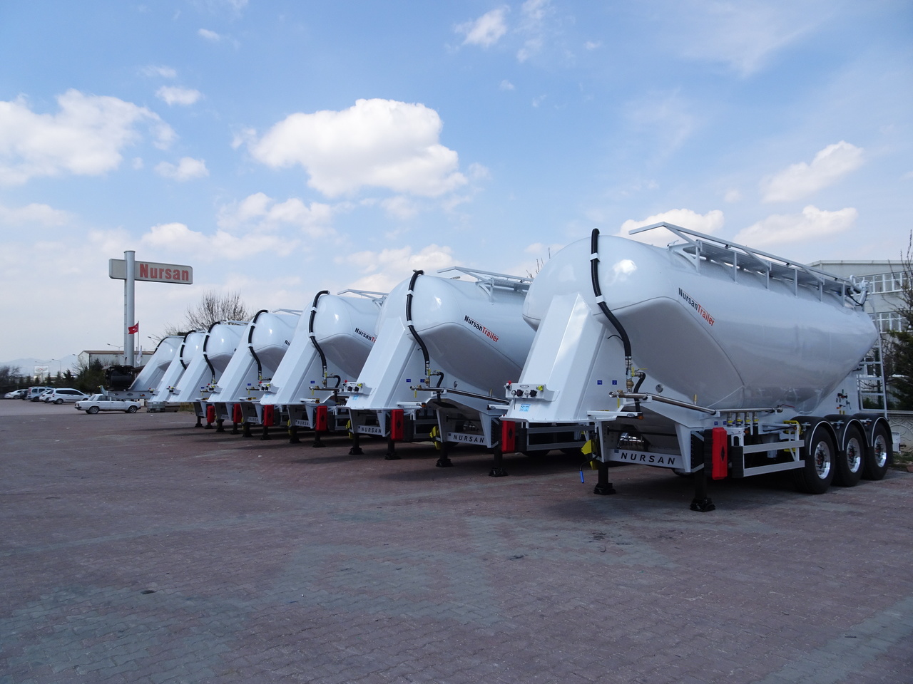 Jaunā Silosa puspiekabe pārvadāšana skābbarība NURSAN Aluminium W Type Silo: foto 15