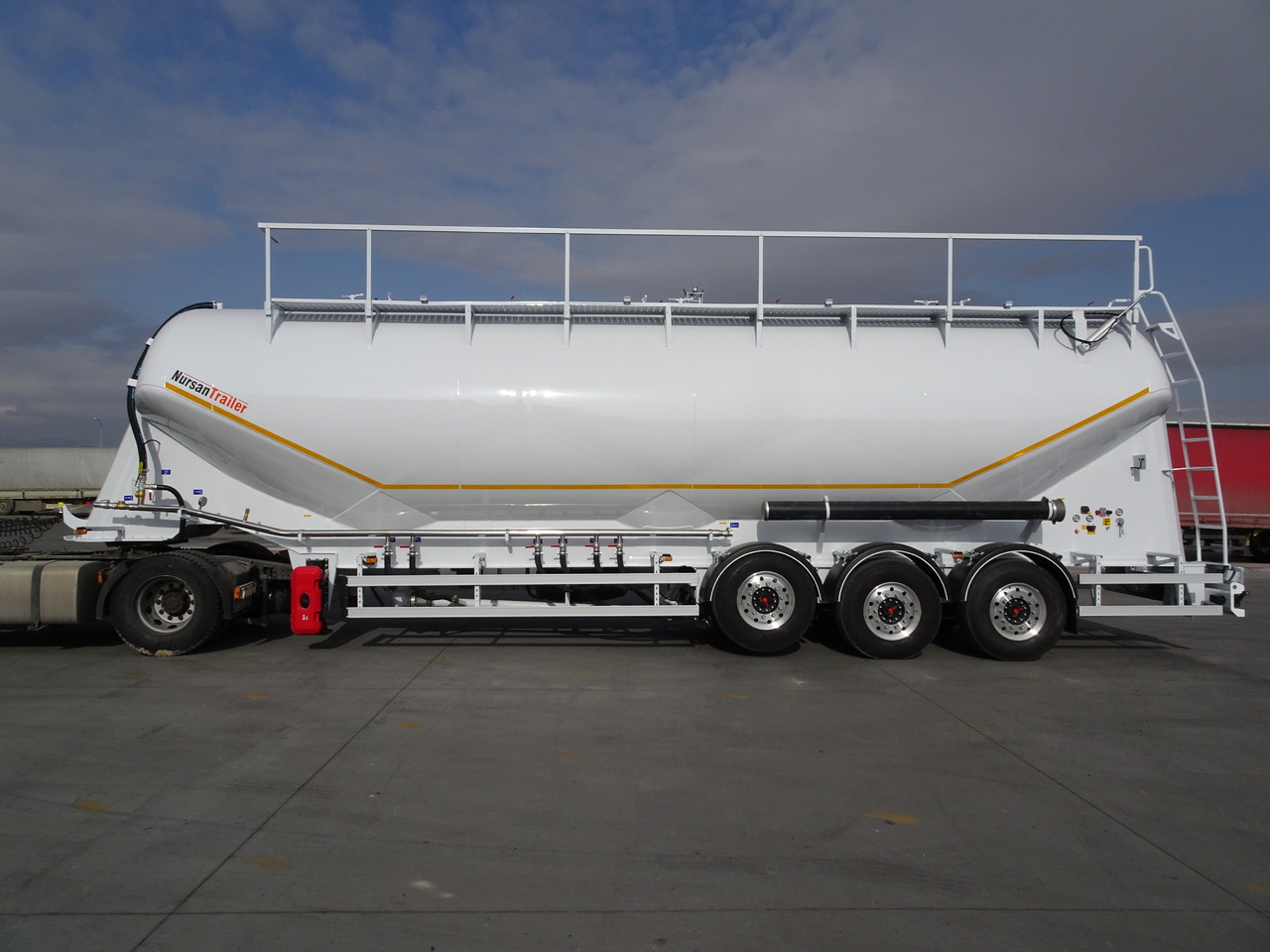 Jaunā Silosa puspiekabe pārvadāšana skābbarība NURSAN Aluminium W Type Silo: foto 10