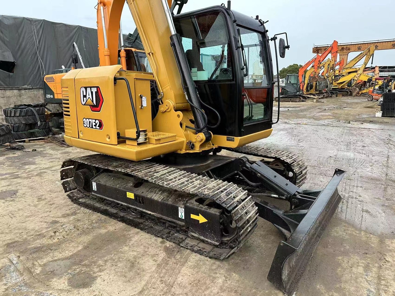 CATERPILLAR 307E2 - Mini-ekskavators: foto 4 CATERPILLAR 307E2 - Mini-ekskavators: foto 4