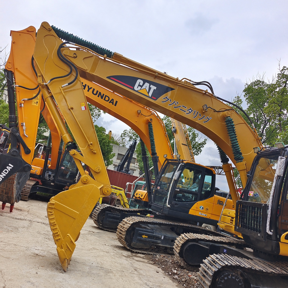 CATERPILLAR 320CL CAT - Kāpurķēžu ekskavators: foto 2 CATERPILLAR 320CL CAT - Kāpurķēžu ekskavators: foto 2