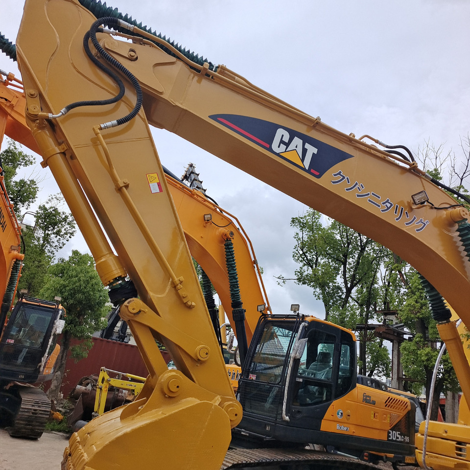 CATERPILLAR 320CL CAT - Kāpurķēžu ekskavators: foto 5 CATERPILLAR 320CL CAT - Kāpurķēžu ekskavators: foto 5