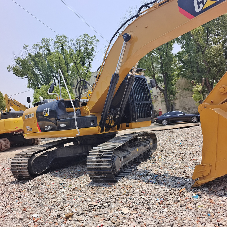 CATERPILLAR 324DL CAT 324 DL - Kāpurķēžu ekskavators: foto 4 CATERPILLAR 324DL CAT 324 DL - Kāpurķēžu ekskavators: foto 4