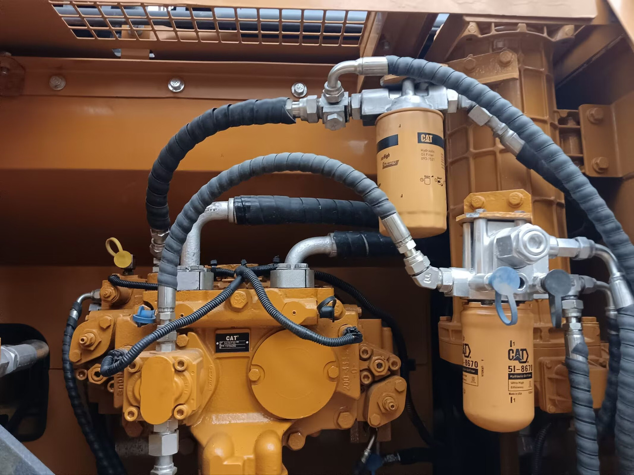 CATERPILLAR 329D2 L - Kāpurķēžu ekskavators: foto 2 CATERPILLAR 329D2 L - Kāpurķēžu ekskavators: foto 2