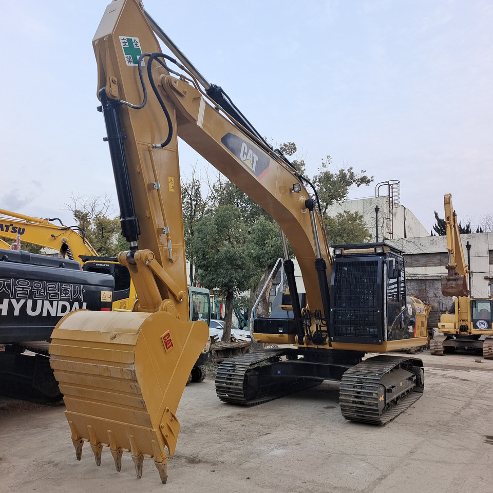 CATERPILLAR 330D2 L CAT 330D 330GC - Kāpurķēžu ekskavators: foto 3 CATERPILLAR 330D2 L CAT 330D 330GC - Kāpurķēžu ekskavators: foto 3