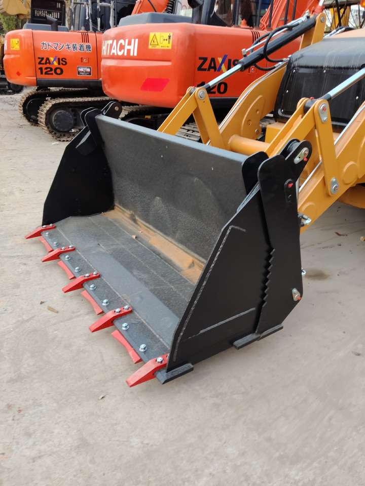 CATERPILLAR 420F CAT 420F2 - Ekskavators-iekrāvējs: foto 4 CATERPILLAR 420F CAT 420F2 - Ekskavators-iekrāvējs: foto 4