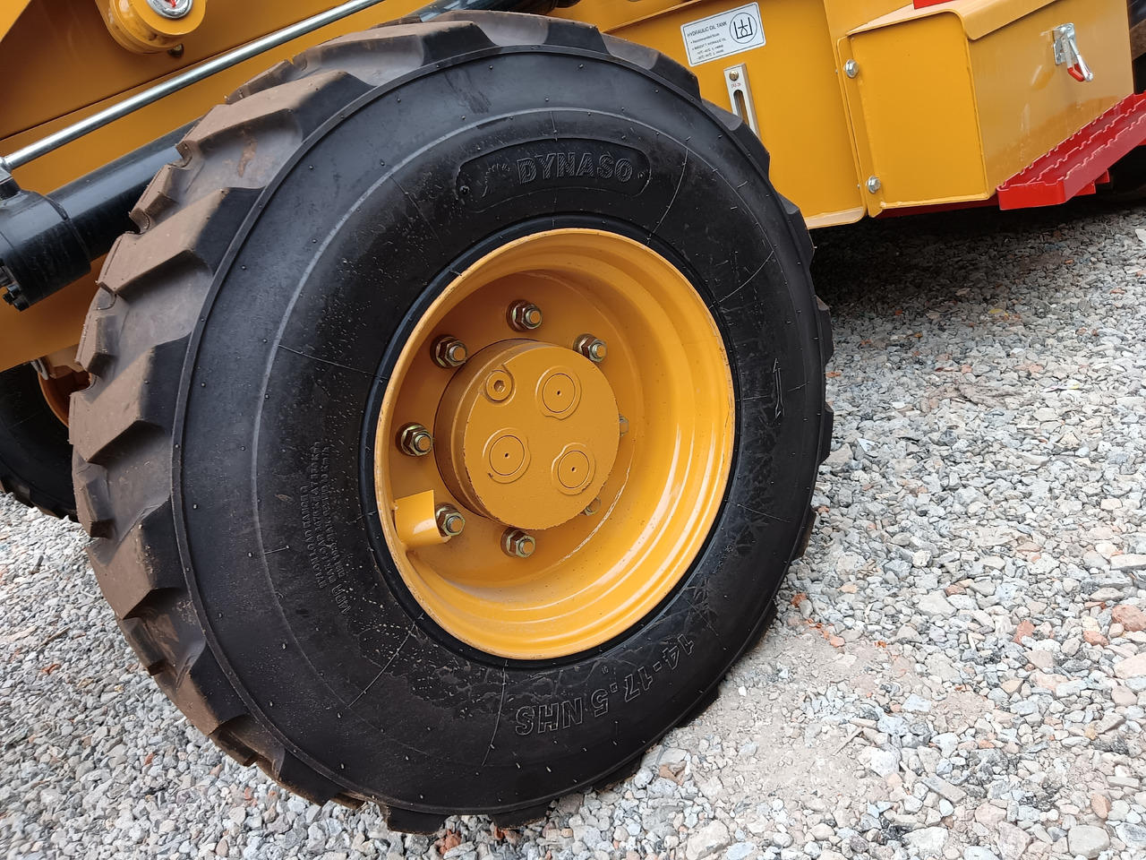 CATERPILLAR 420F2 CAT 420FⅡ - Ekskavators-iekrāvējs: foto 4 CATERPILLAR 420F2 CAT 420FⅡ - Ekskavators-iekrāvējs: foto 4