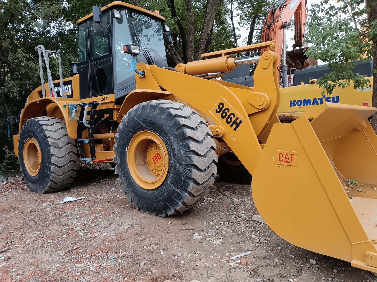 CATERPILLAR 966H CAT 966 H 950H 950GC - Riteņu iekrāvējs: foto 1 CATERPILLAR 966H CAT 966 H 950H 950GC - Riteņu iekrāvējs: foto 1