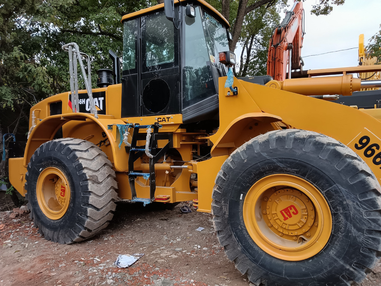 CATERPILLAR 966H CAT 966 H 950H 950GC - Riteņu iekrāvējs: foto 1 CATERPILLAR 966H CAT 966 H 950H 950GC - Riteņu iekrāvējs: foto 1