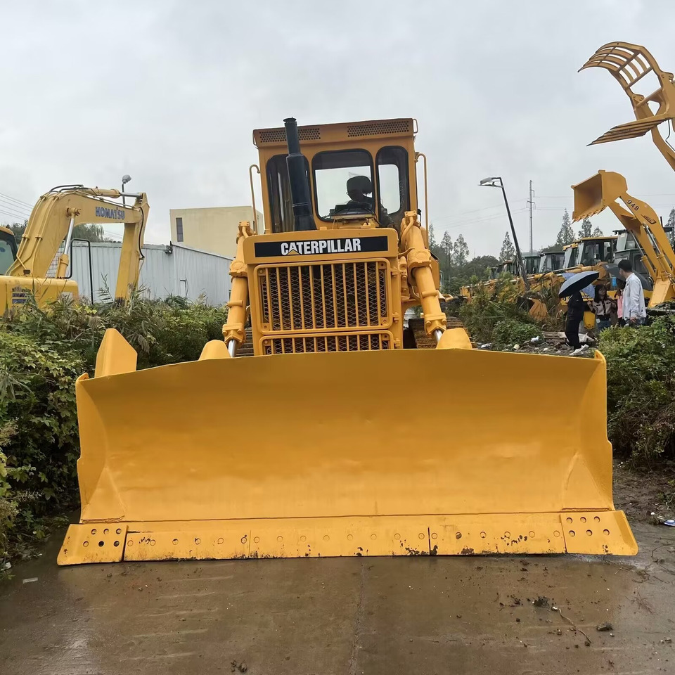 CATERPILLAR D7G CAT D 7 G - Buldozers: foto 2 CATERPILLAR D7G CAT D 7 G - Buldozers: foto 2